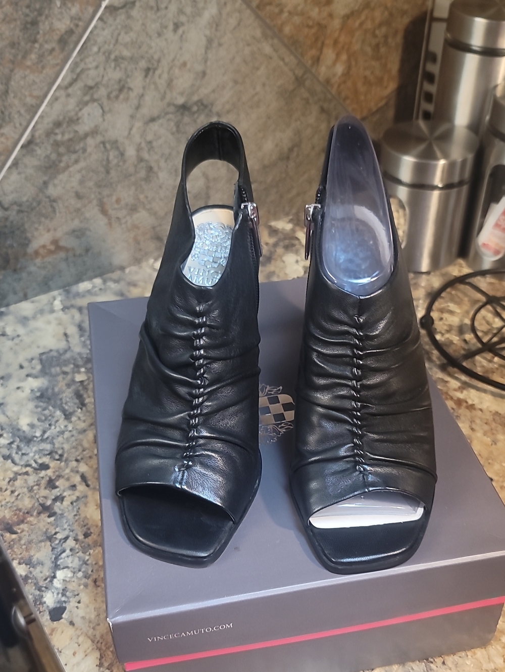 Vince Camuto Black Ruched Peep-Toe Slingback Pumps Size 8 Brand New